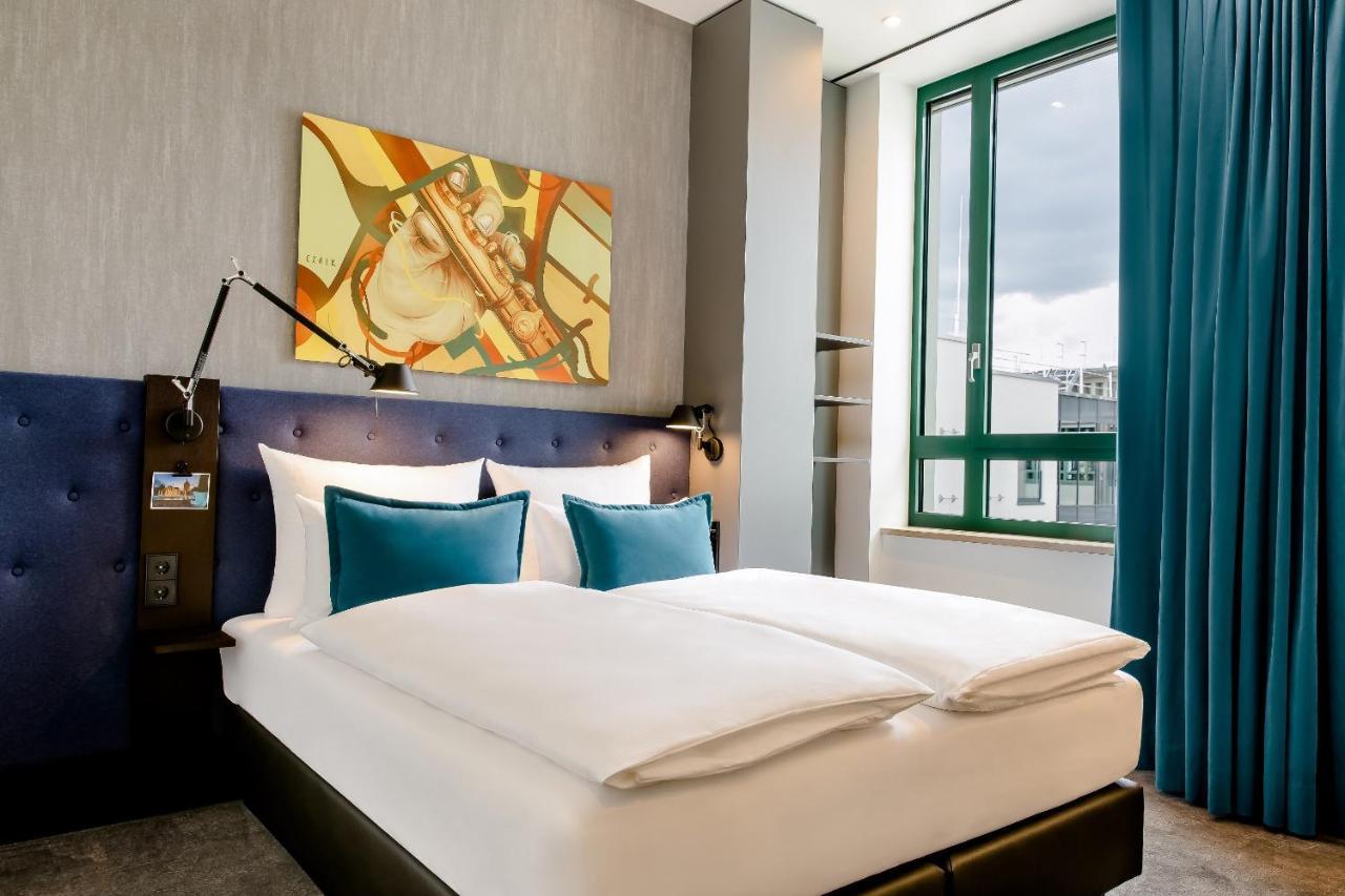 Motel One Мангейм Экстерьер фото
