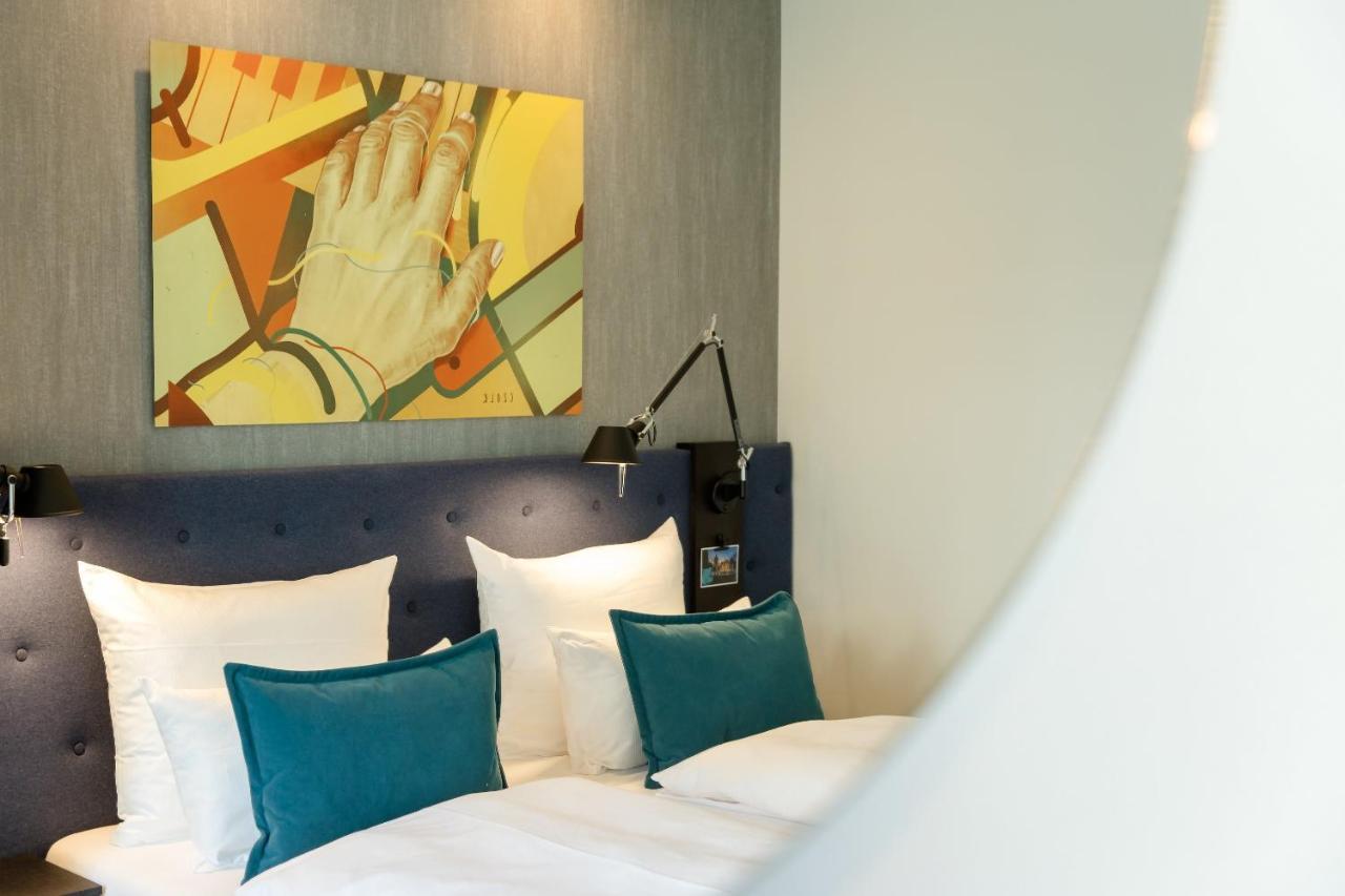 Motel One Мангейм Экстерьер фото
